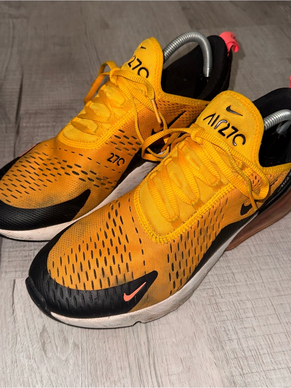 Nike Air Max 270 'Tiger' University Gold/Hot Punch - Men's Size 10 - Picture 4 of 9